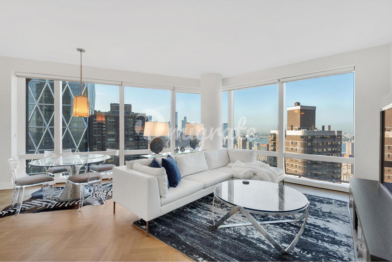 Кондоминиум в Time Warner Center, 25  COLUMBUS CIR, 57E - Lincoln Square, New York