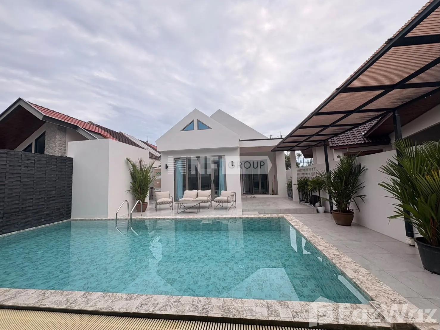 Kamala Pool Villa Nearby Beach