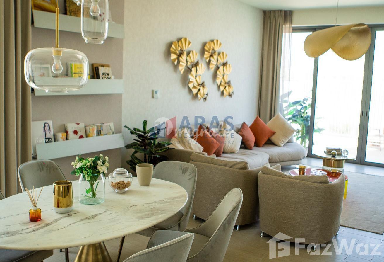 2 спален Таунхаус на продажу в Urbana (Urbana)