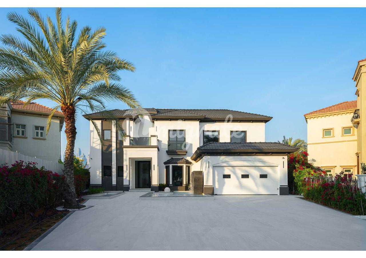 Вилла с 4 спальнями в Jumeirah Island (4 BR Villa in Jumeirah Island)