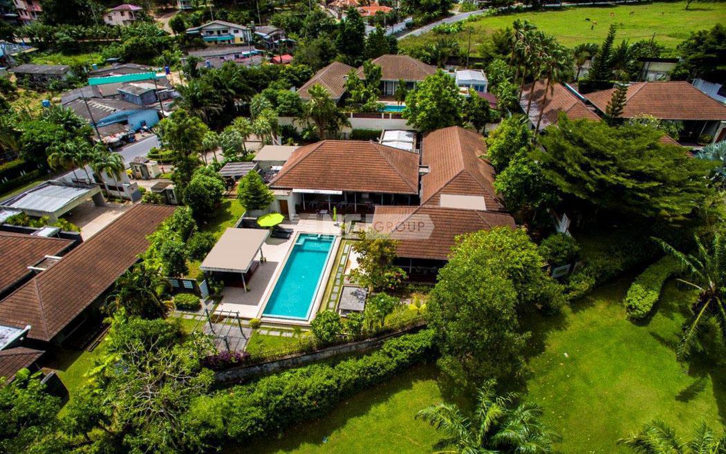 Вилла в Golf course