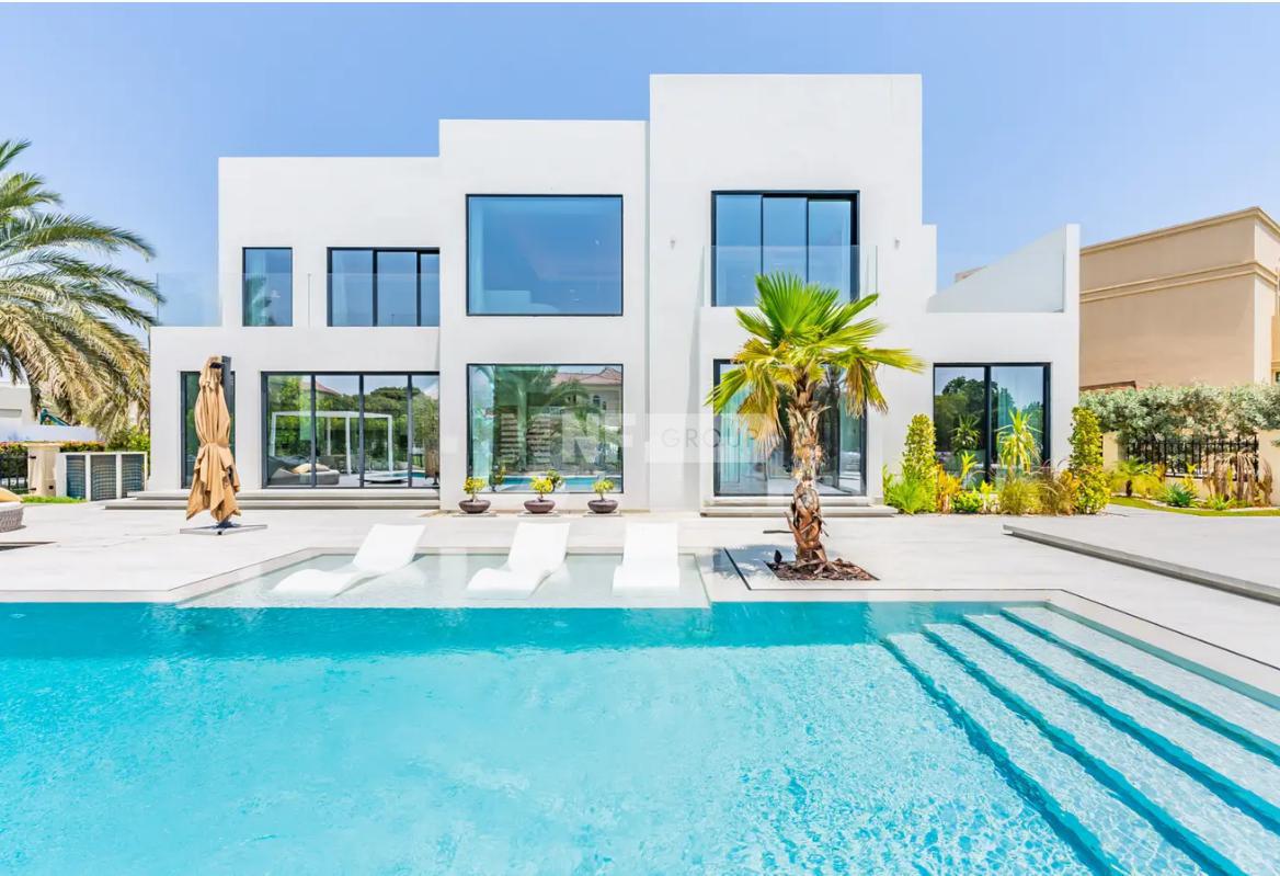 5 BR in Jumeirah Islands