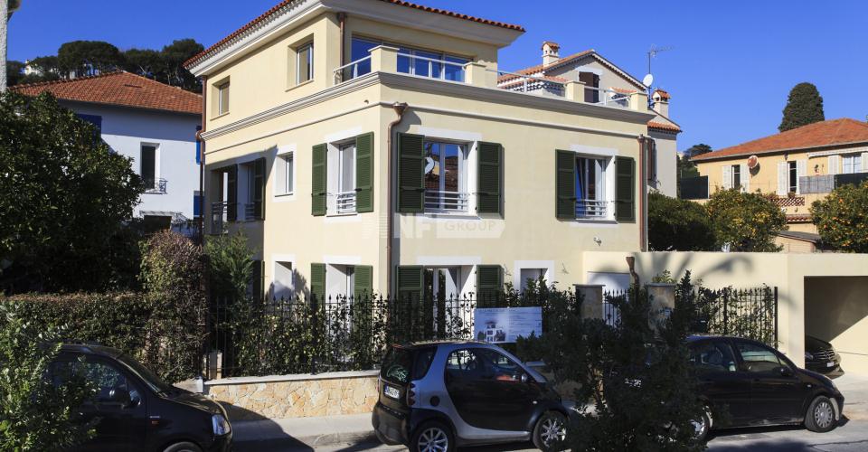 Превосходная вилла на Сен-Жанна-Кап-Ферра
