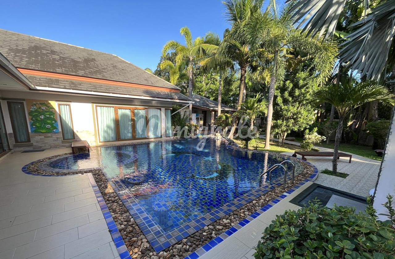 Дом в городе 365 кв.м в Паттайе, Таиланд