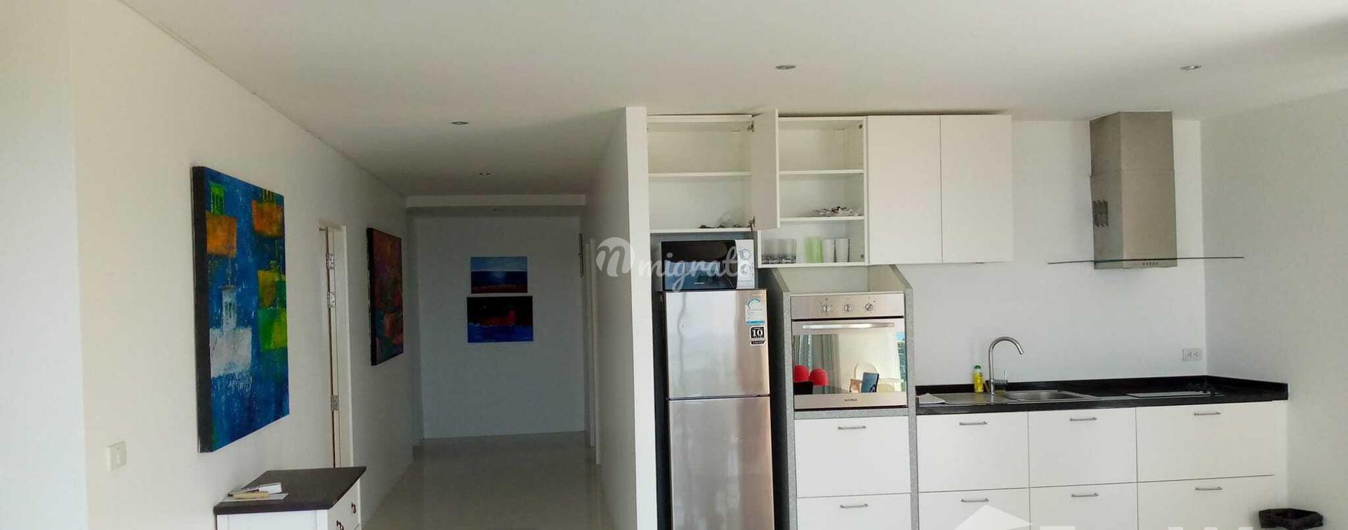 2 спален Кондо на продажу в Sunset Plaza Condominium (Sunset Plaza Condominium)