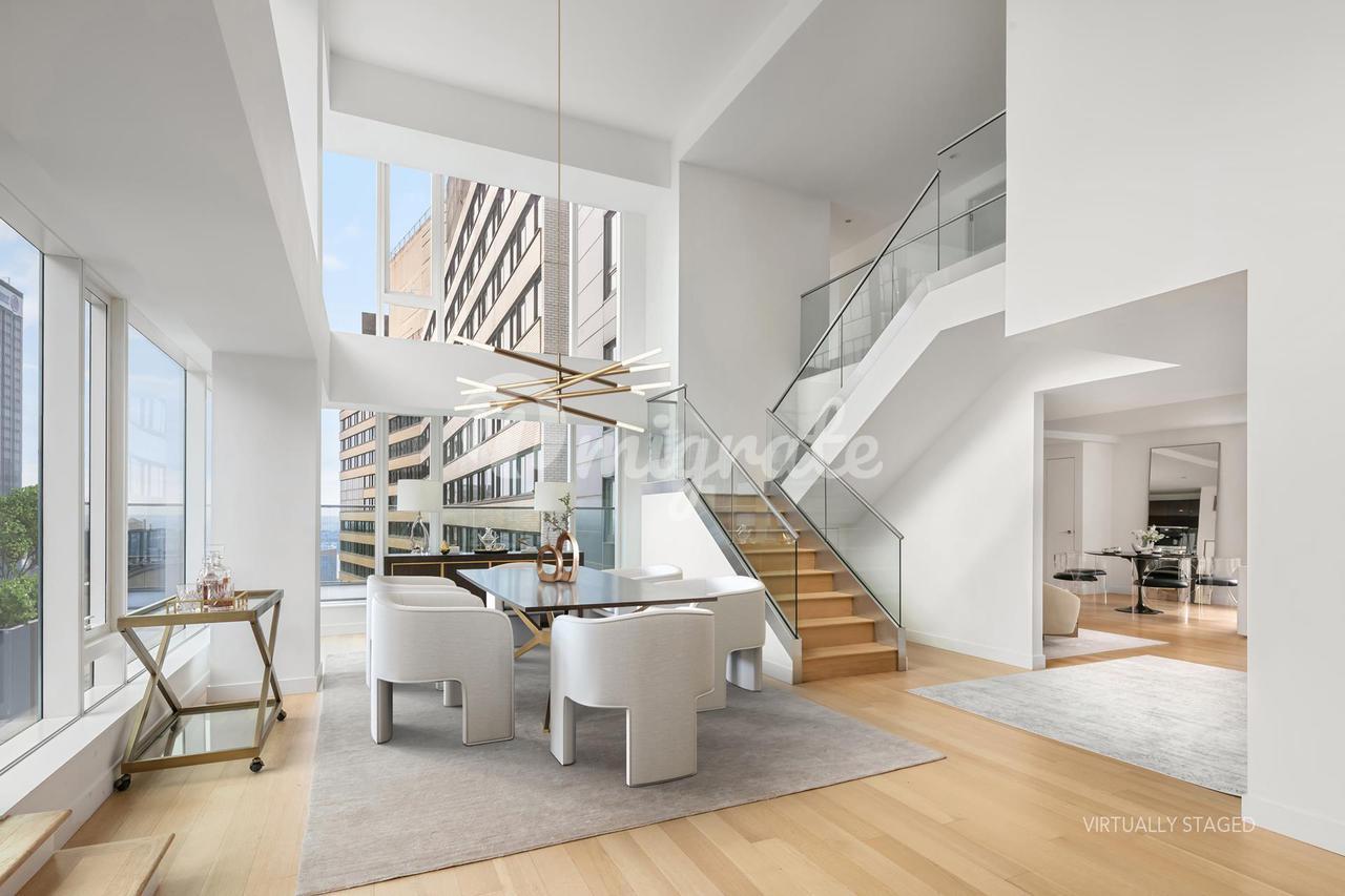 Кондоминиум в 135 W 52ND ST, PH5 - Midtown, New York