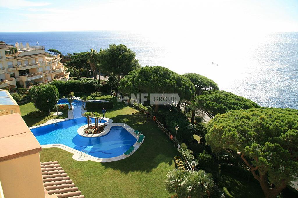 Двухуровневый пентхаус в С’Агаро (Dvukhurovnevyjj pentkhaus v S’Agaro)