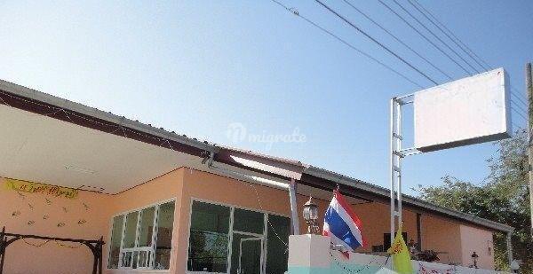 Студия Гостиница на продажу (Hotel for Sale in Roi Et)