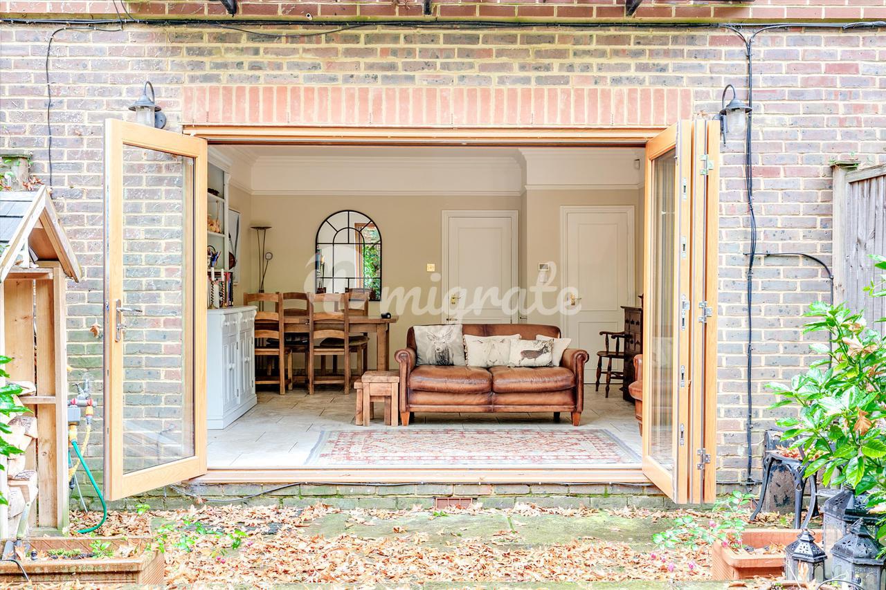 Вилла в King George Square, Richmond, TW10