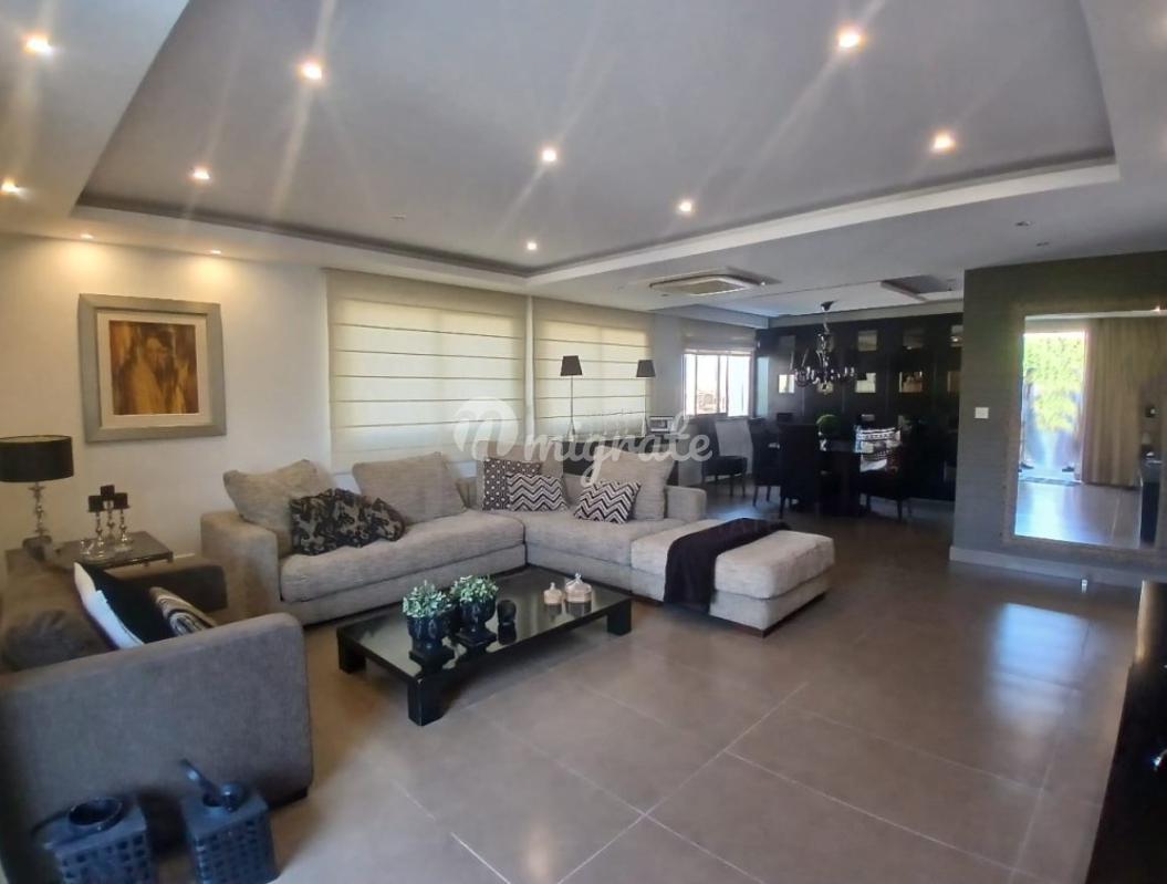 Квартира с 3 спальнями в зеленом районе Лимассола
 (3 Bedroom Apartment in Green Area, Limassol)