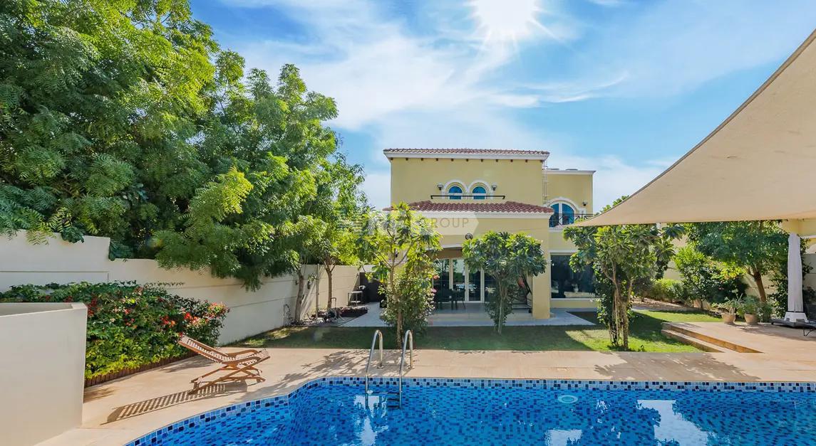 Jumeirah Park Villas