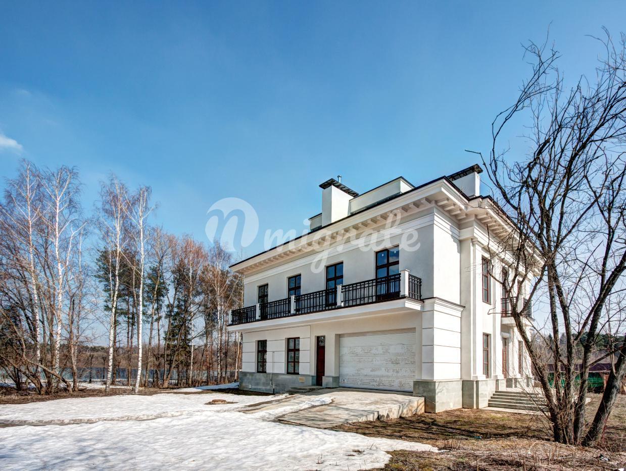 Загородный 🏠 дом 680 м² в поселке Стольное на Минском шоссе,  цена € 1.1 млн. | Лот hs0501111