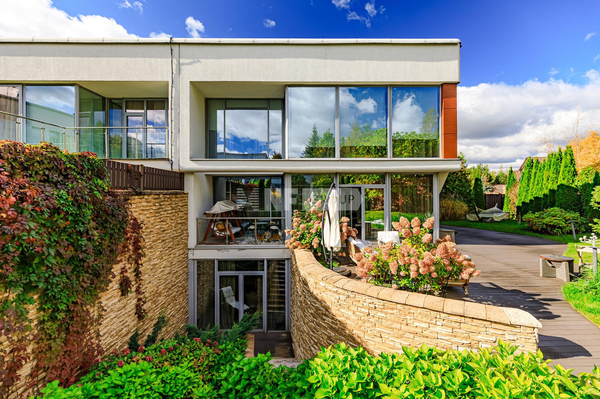 «Барвиха Хиллс» (Barvikha Khills)