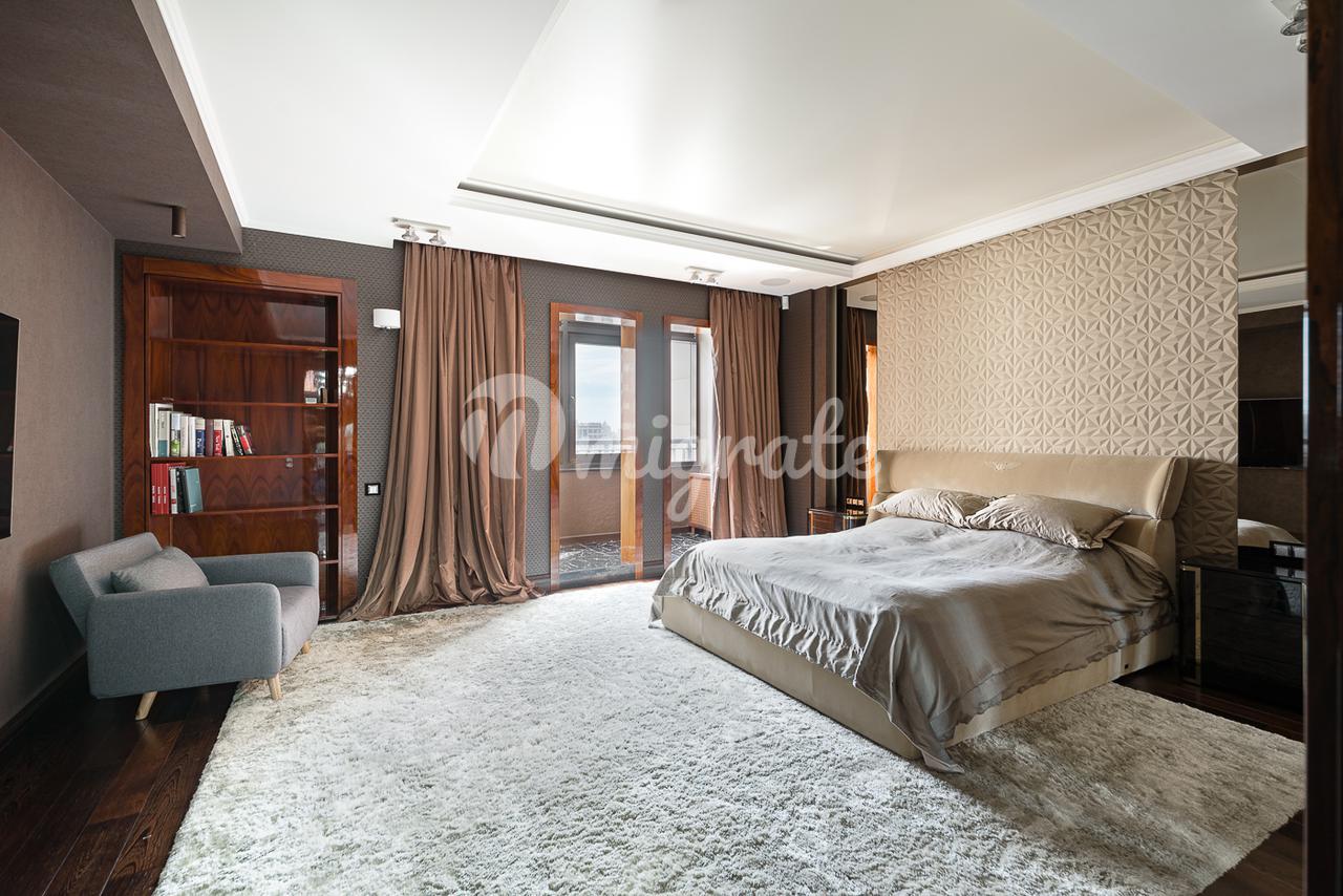 Продажа 3-комнатной квартиры 215 м² в ЖК Grubber House, Новый Арбат улица,  д. 29 по цене $ 2 800 000 | Лот as36888