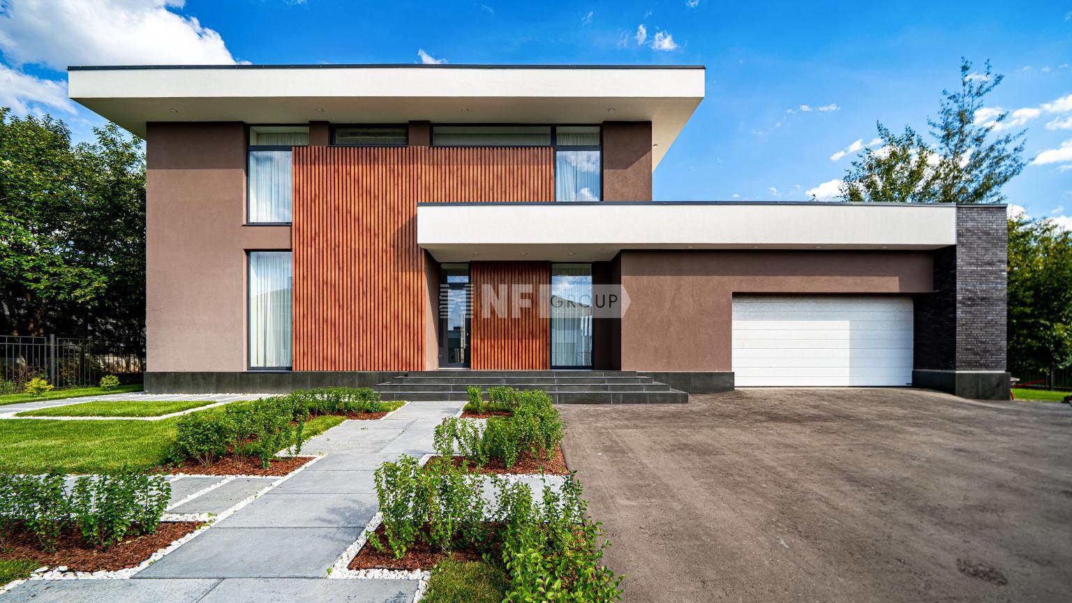 «Русская деревня» (Russkaya derevnya)