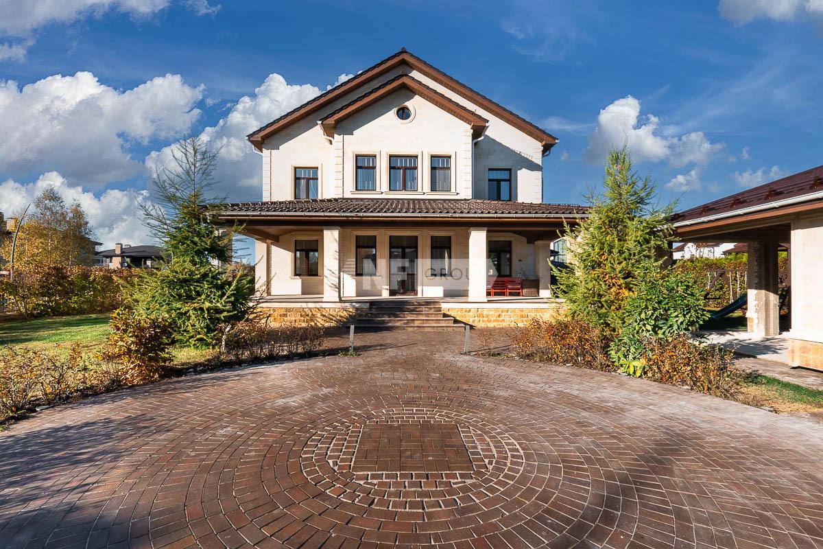 «Монтевиль» (Montevil)