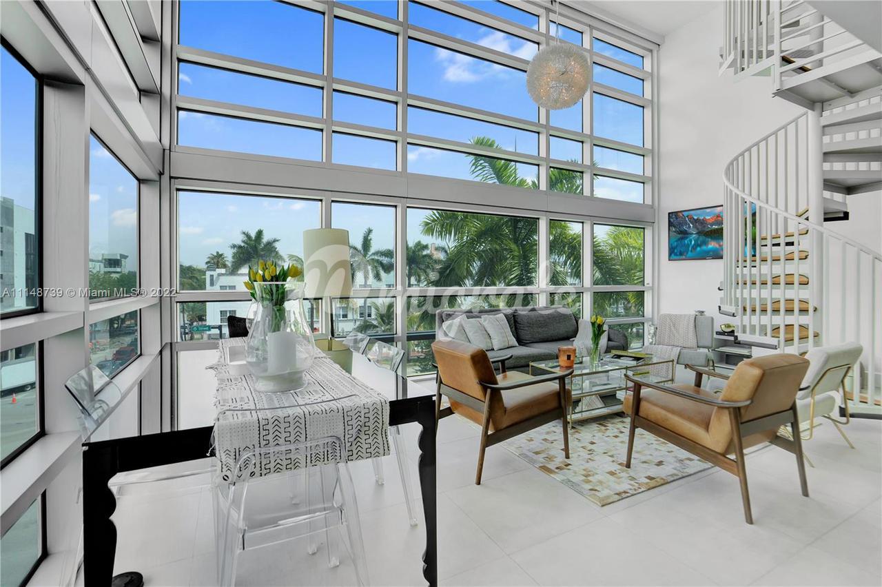 Кондоминиум в 421  Meridian Ave , 21 - Miami Beach, Florida