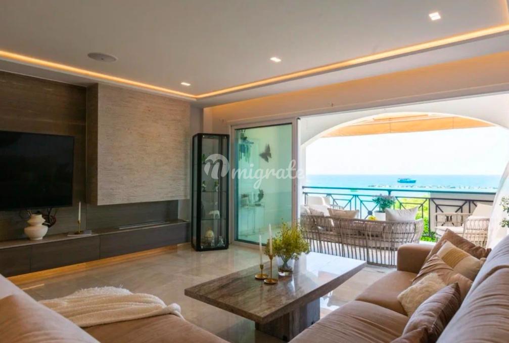 Квартира с 4 спальнями в туристическом районе Гермасойяс, Лимассол
 (4 Bedroom Apartment In Germasogeia Tourist Area, Limassol)