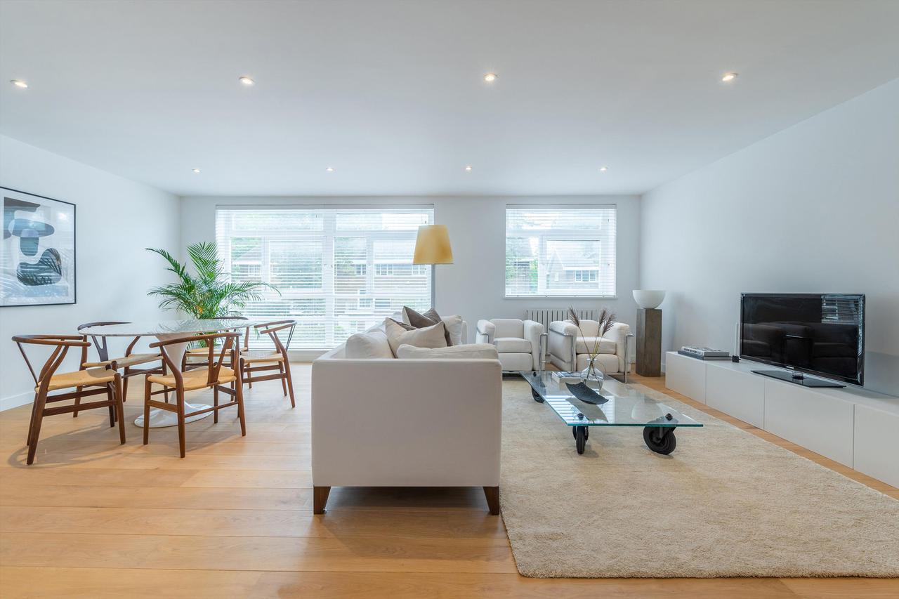 Продажа - Квартира в Wymondham Court, London, NW8 - в Лондоне в  Великобритании, цена € 1 724 228 | KF.expert