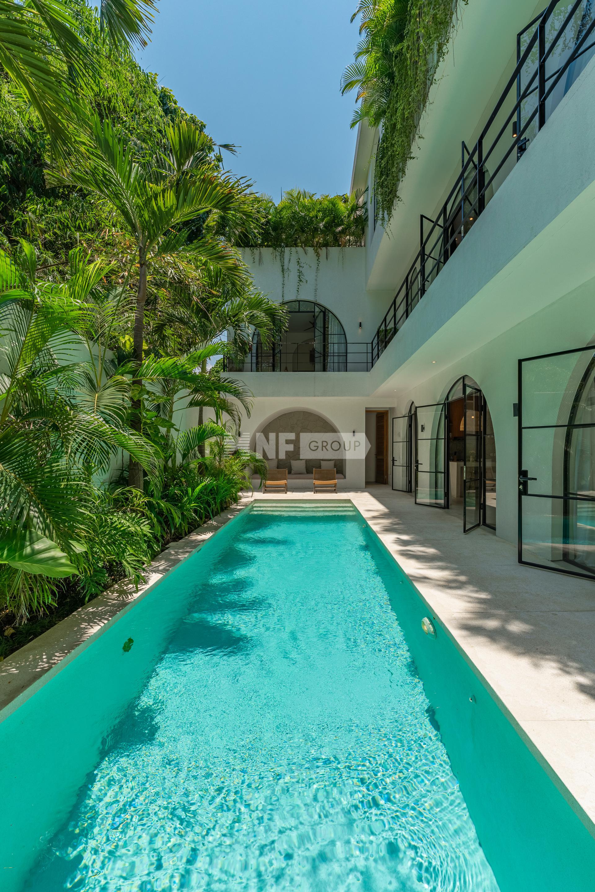 6 Bedroom Villa in Umalas with Mediterranean Minimalist Style