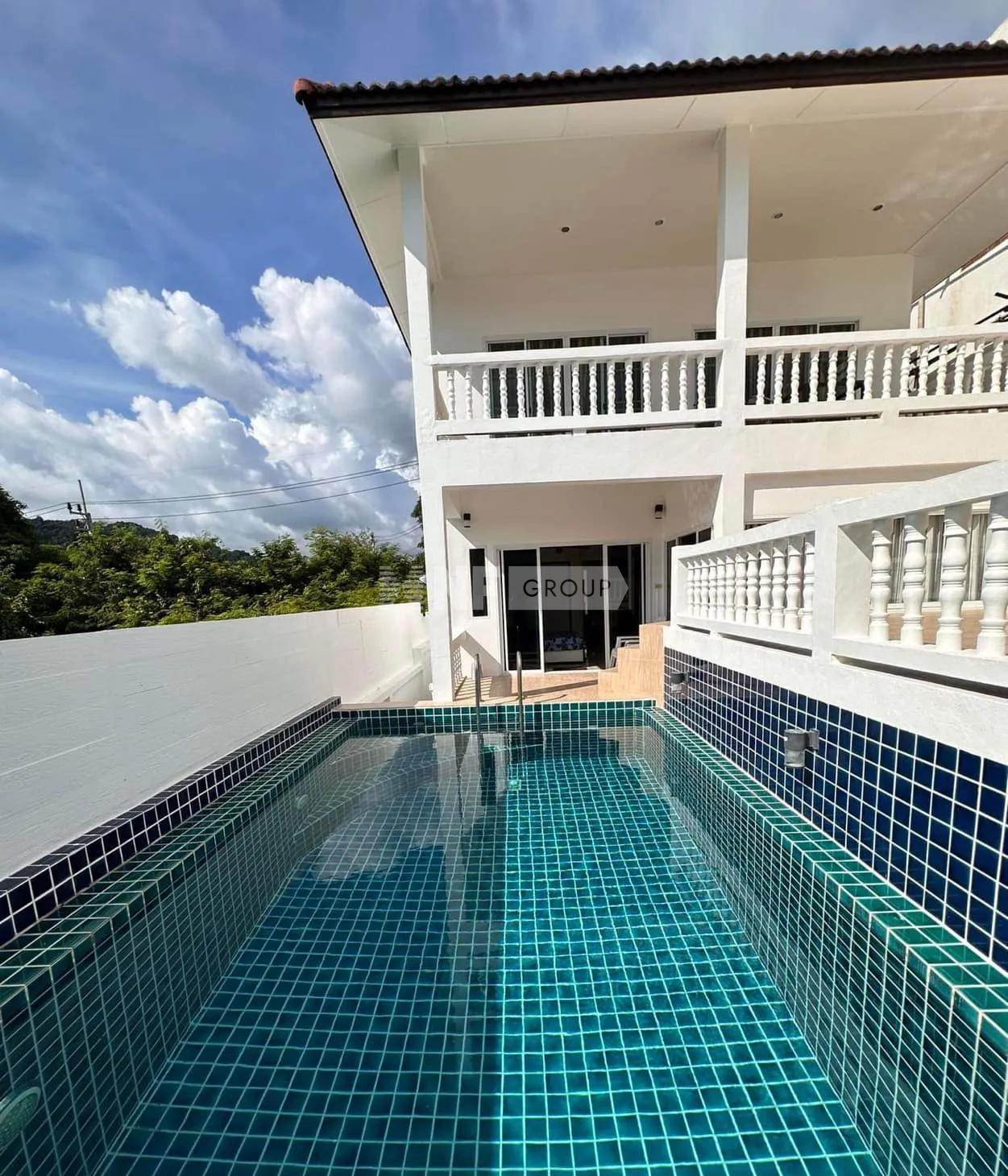 3 Bedrooms Villa with Snooker Room for Sale in Saiyuan Rawai
