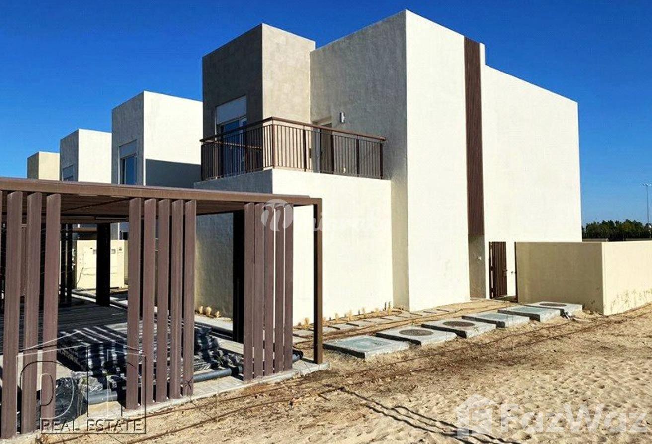 3 спален Таунхаус на продажу в Urbana (Urbana)