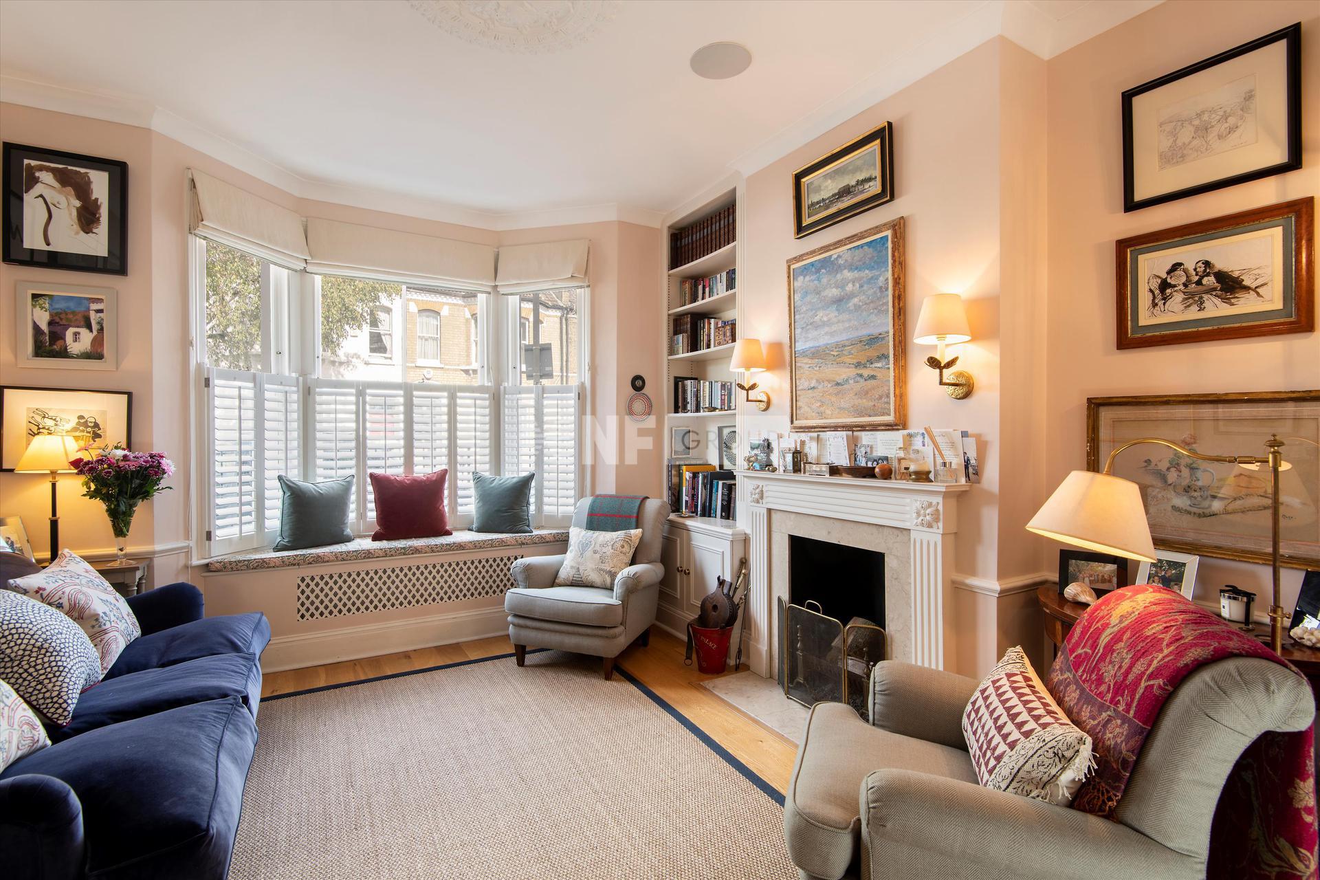 Вилла в Prairie Street, London, SW8