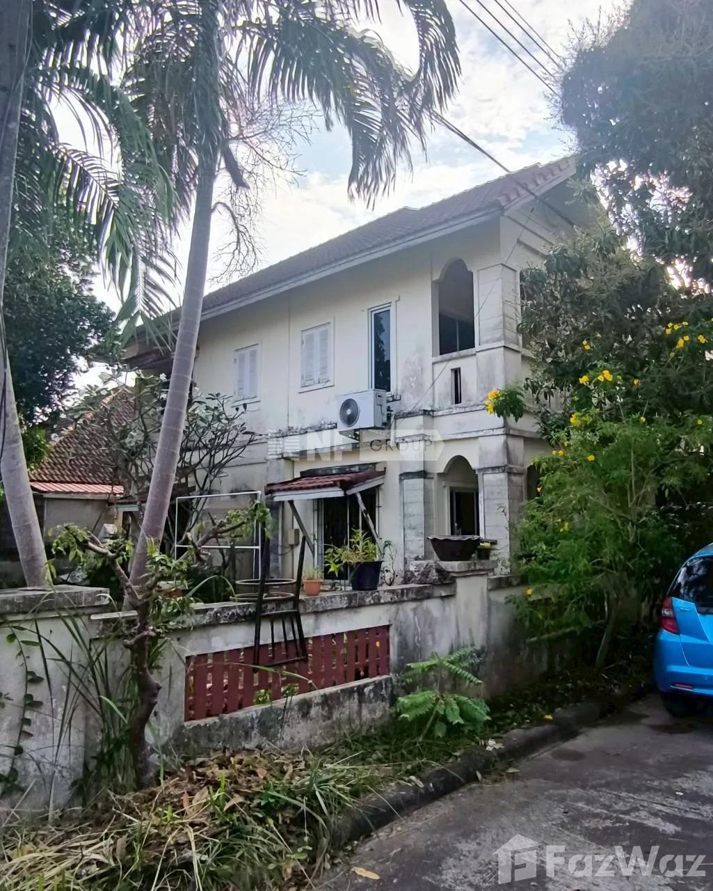 Semi detached house (renovated)