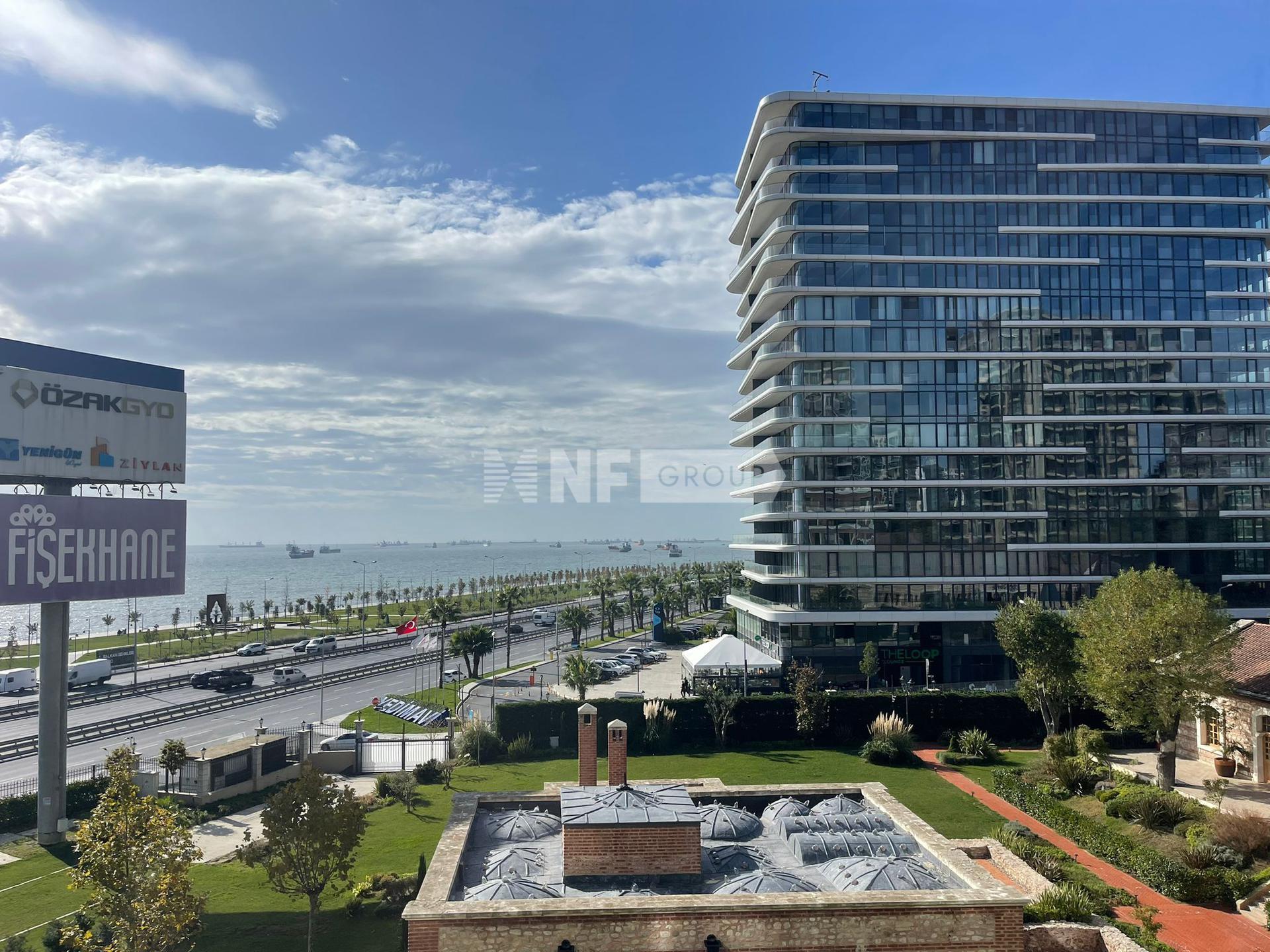 Квартира в новом современном комплексе с прямым выходом к морю