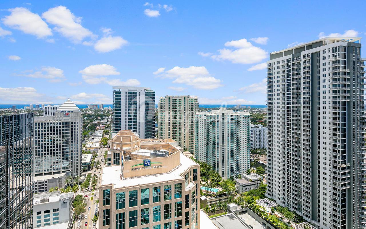 Кондоминиум в 100 E Las Olas , 3501 - Fort Lauderdale, Florida
