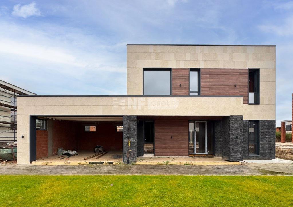 «Corner Lapino» (Corner Lapino)