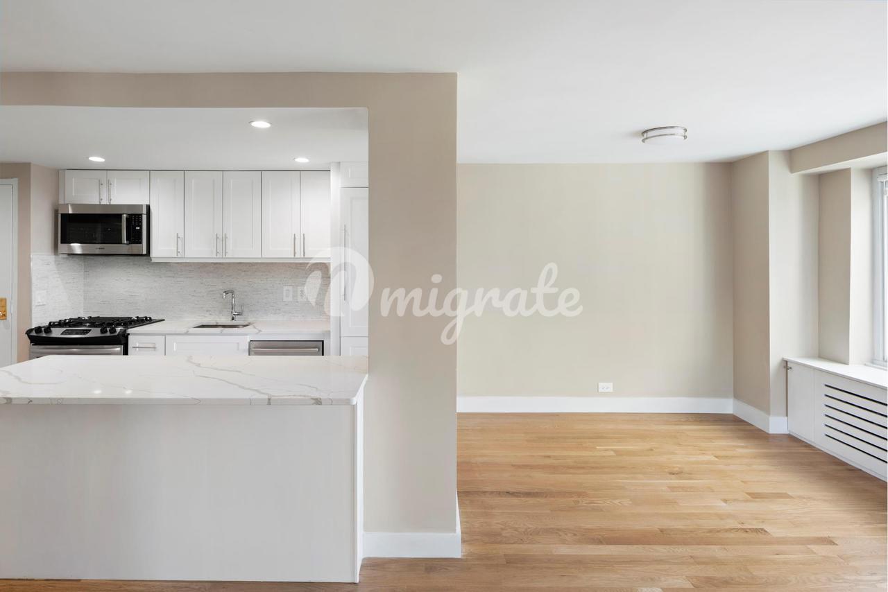 Кондоминиум в Cpw Towers, 392 CENTRAL PARK W, 1C - Upper West Side, New York