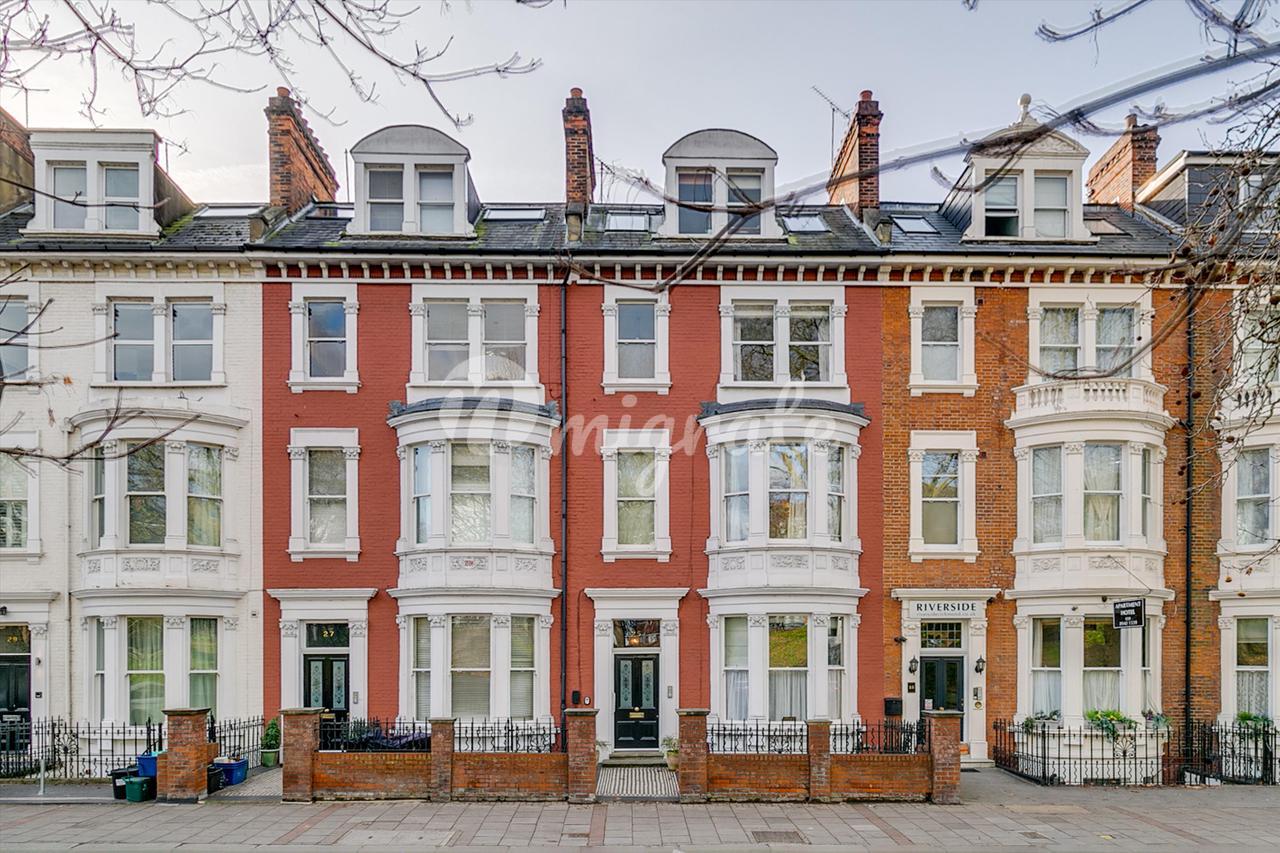 Квартира в Petersham Road, Richmond, TW10