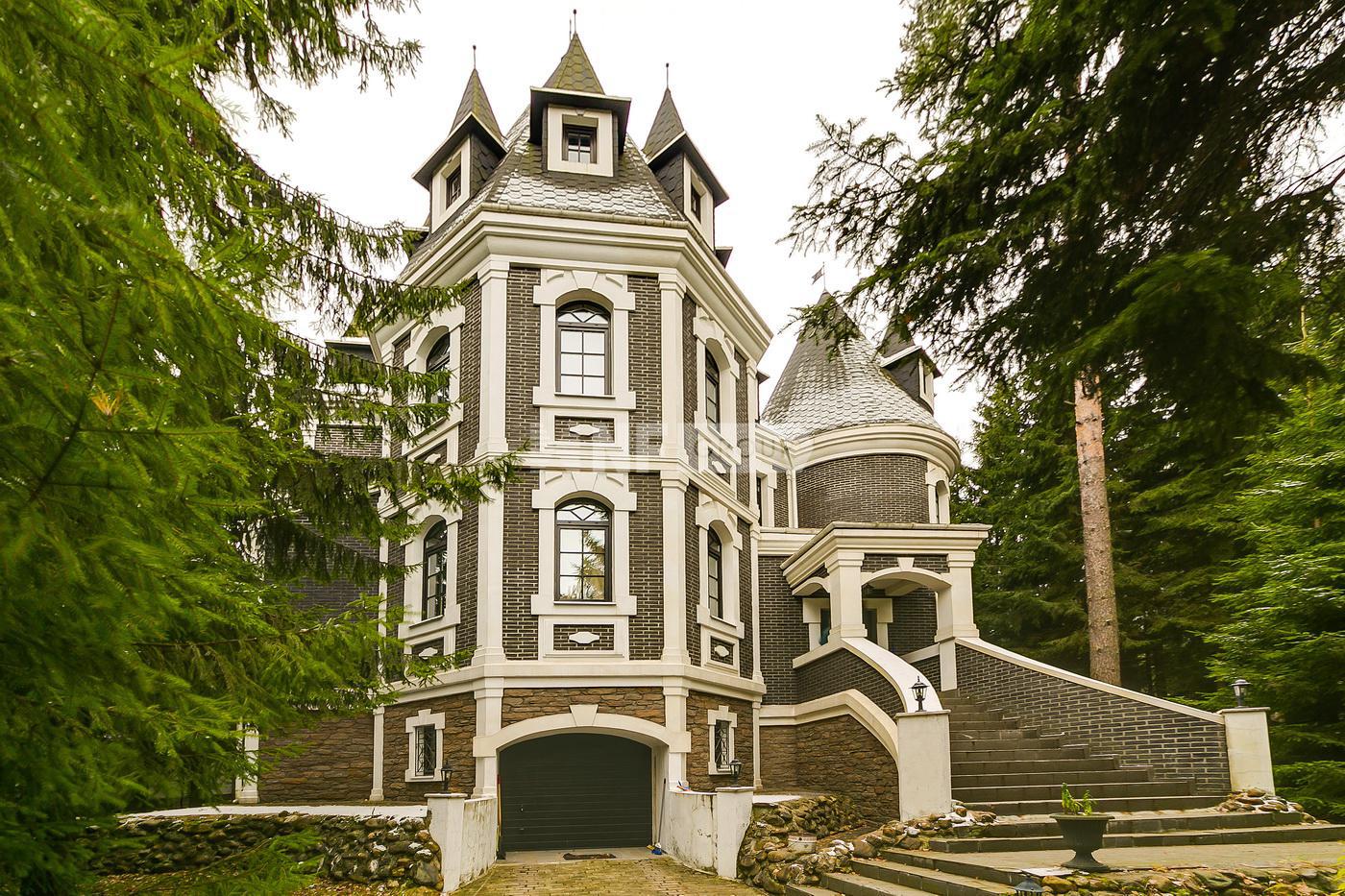 «Горки Лесные» (Gorki Lesnye)