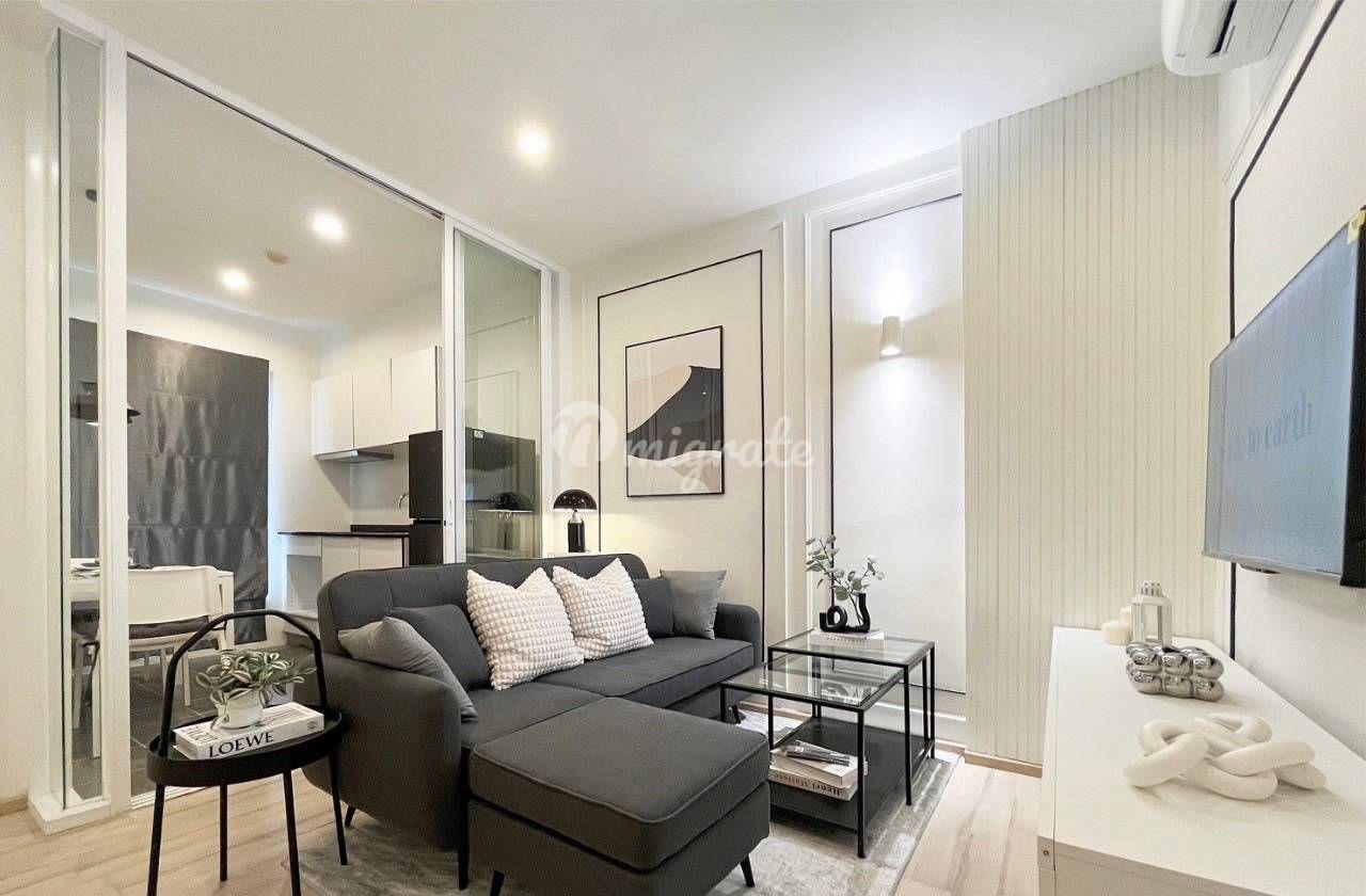 1 спален Кондо на продажу в The Base Uptown (The Base Uptown)