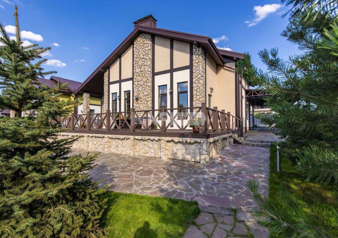 «Папушево Парк» (Папушево Парк)