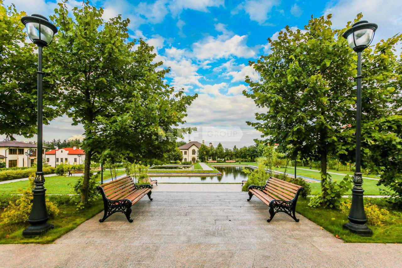 «Шато Соверен» (Chateau Souverain)