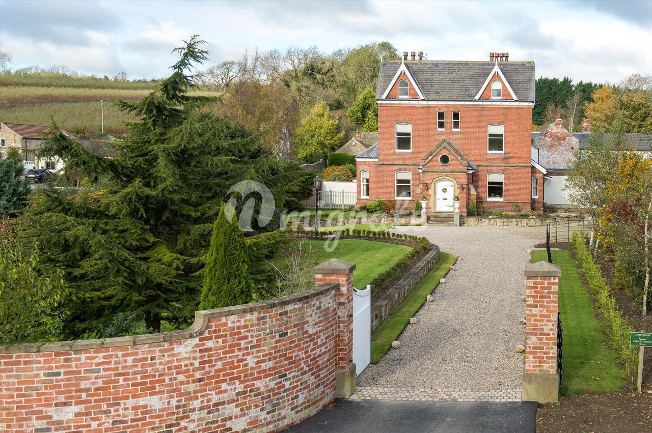 Вилла в Markington, Harrogate, North Yorkshire, HG3