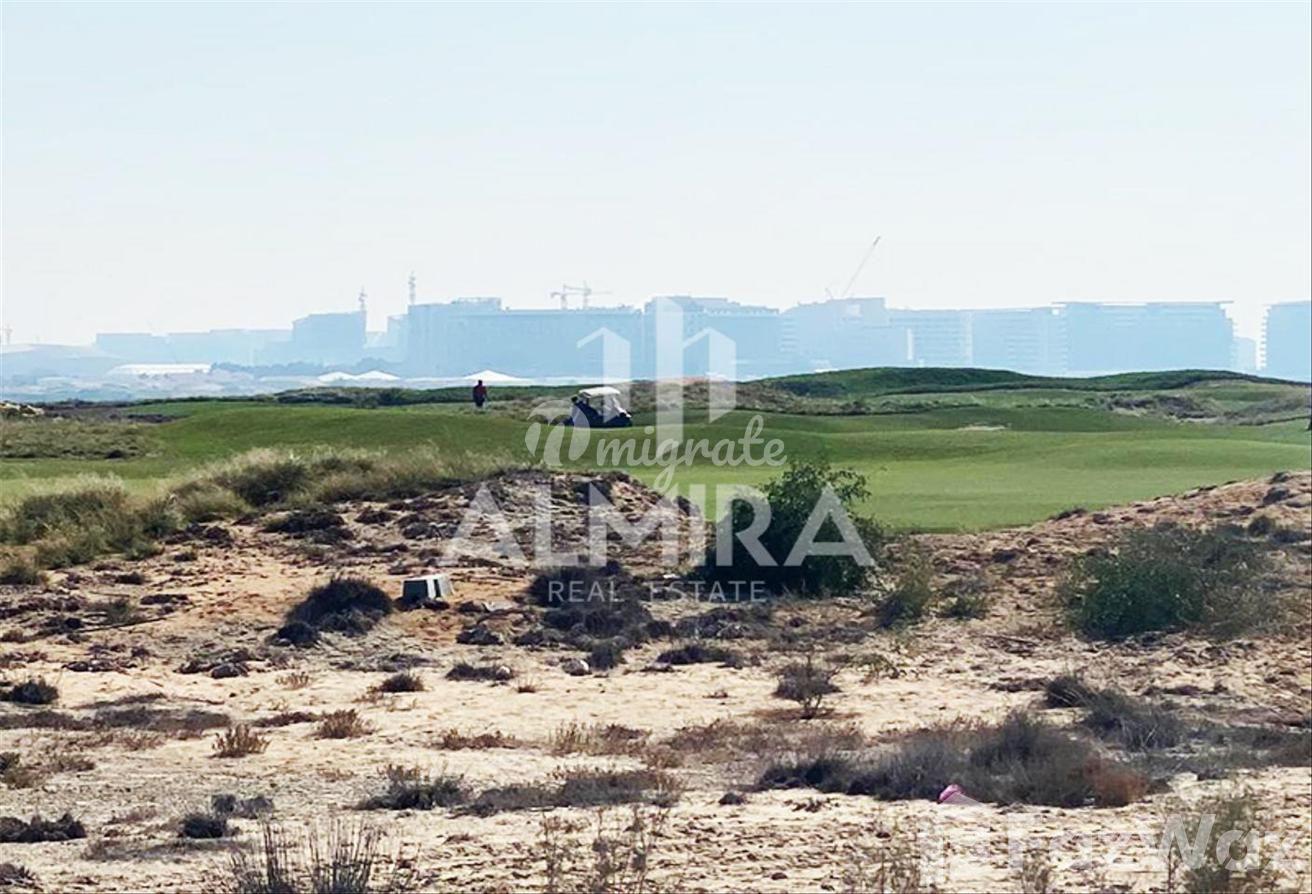 Земельный участок на продажу в West Yas (West Yas)