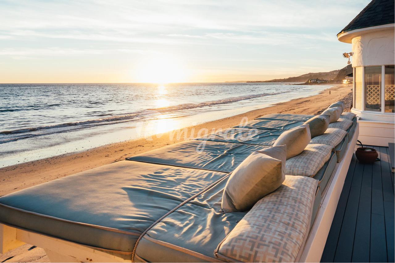 Вилла на побережье в Малибу