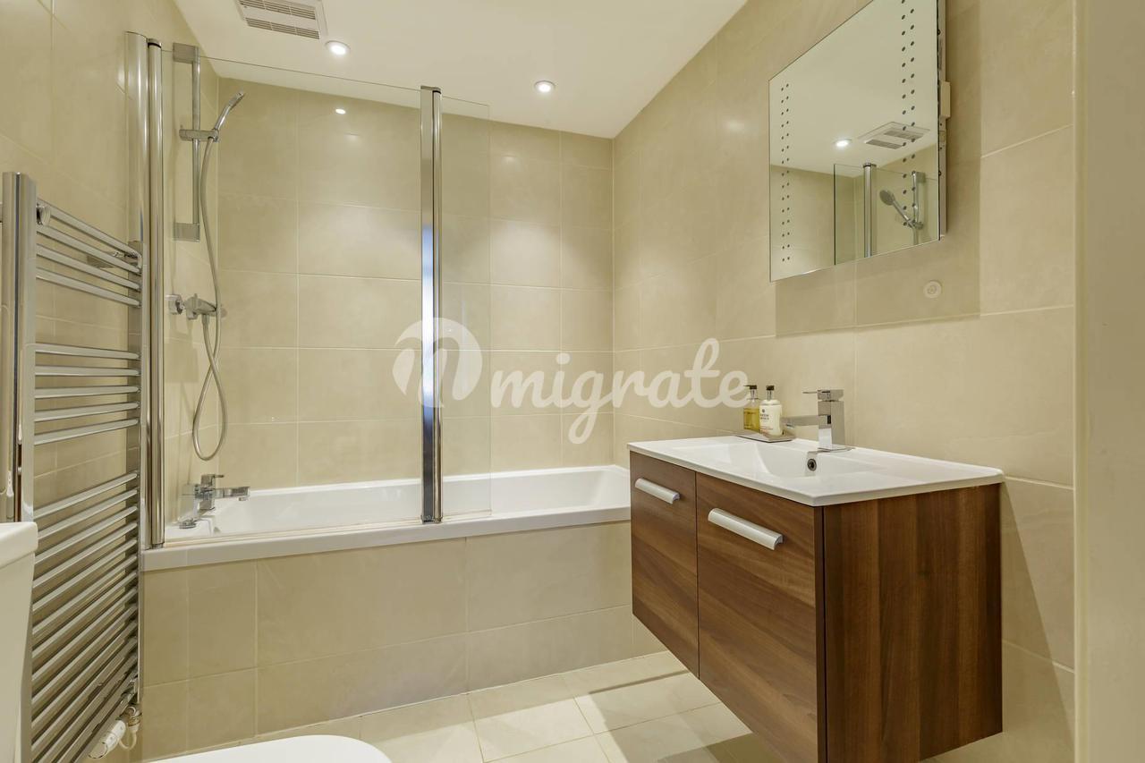 Квартира в Doune Terrace, New Town, Edinburgh, EH3