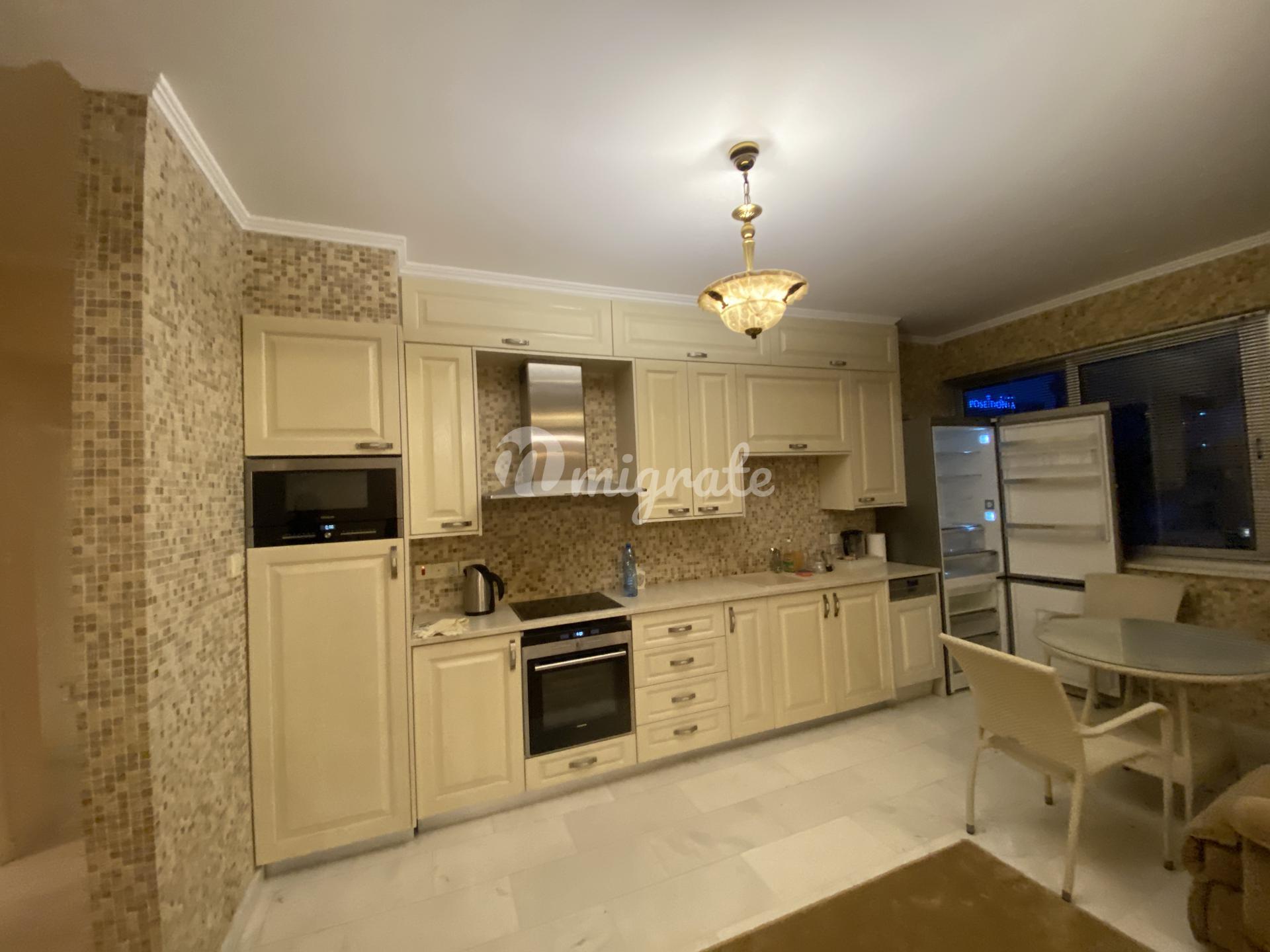 Квартира с 3 спальнями в туристическом районе Агиос Тихонас, Лимассол
 (3 Bedroom Apartment in Agios Tychonas Tourist area, Limassol)
