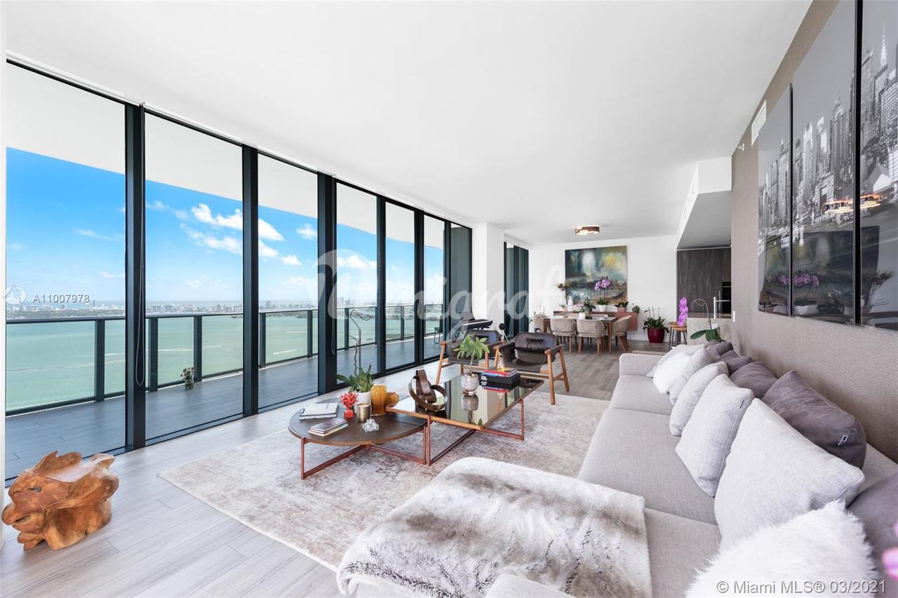 Кондоминиум в 3131 NE 7th Ave , PH5103 - Miami, Florida