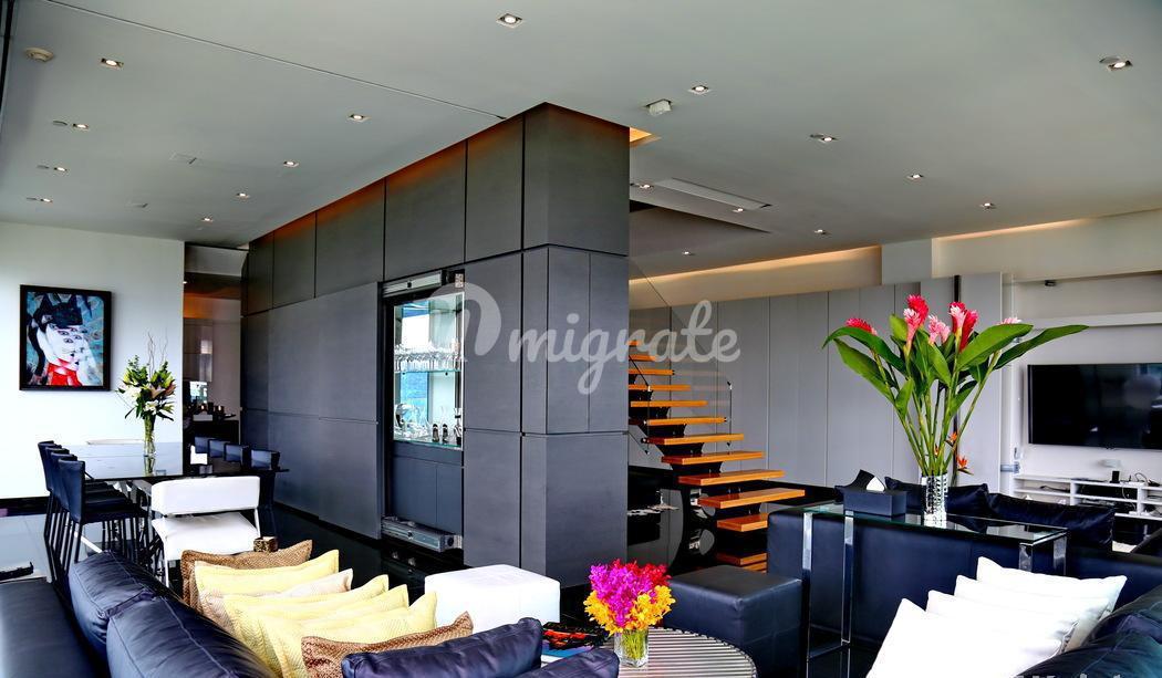 Кондоминиум в Condominium Le Raffine Jambu Dvipa Sukhumvit 39, 400 sq.m