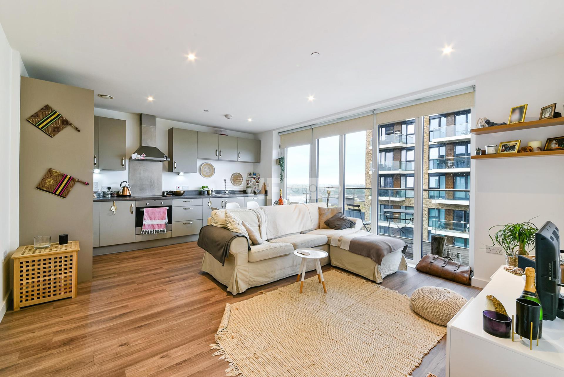 Квартира в Drummond House, Victory Parade, Royal Arsenal Riverside, Woolwich, London, SE18