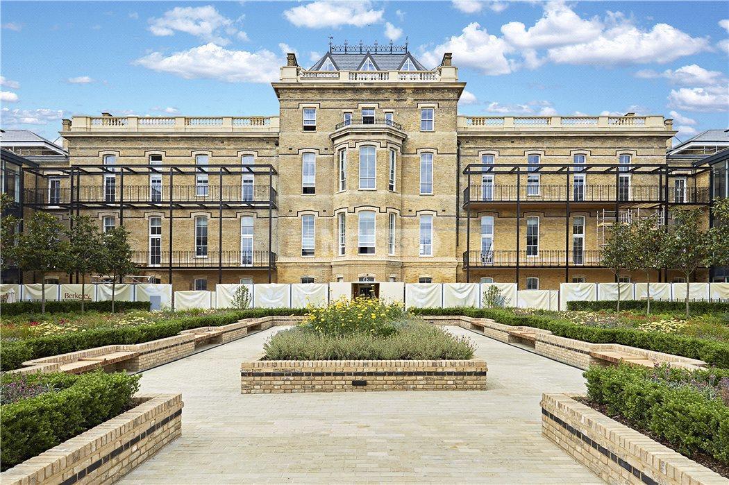 Квартира в Atkinson House, 3 Chambers Park Hill, London, SW20