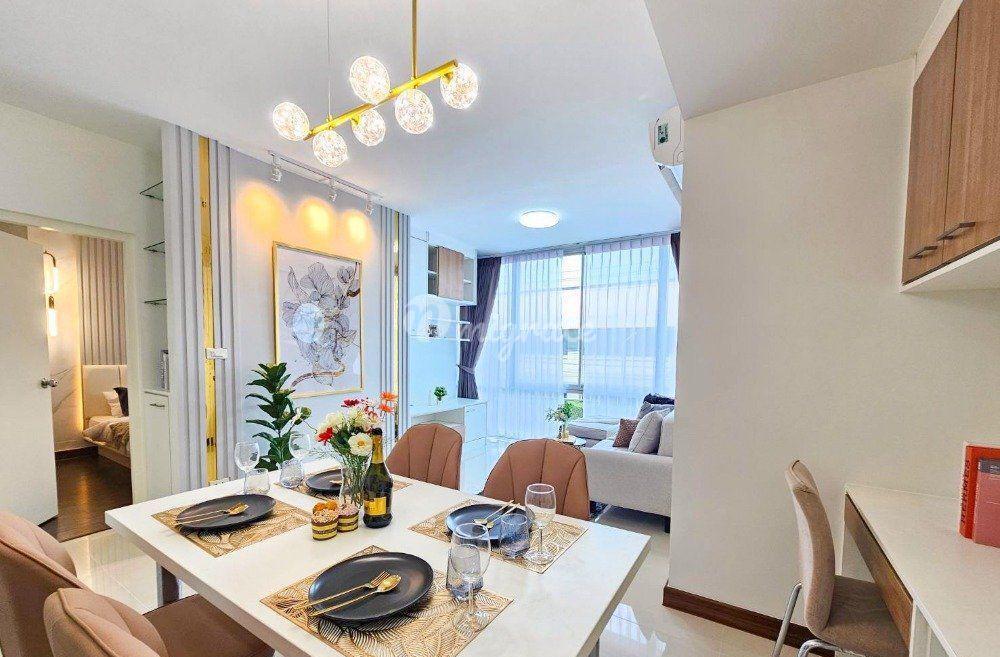 1 спален Кондо на продажу в The Iris Rama 9 - Srinakarin (The Iris Rama 9 - Srinakarin)