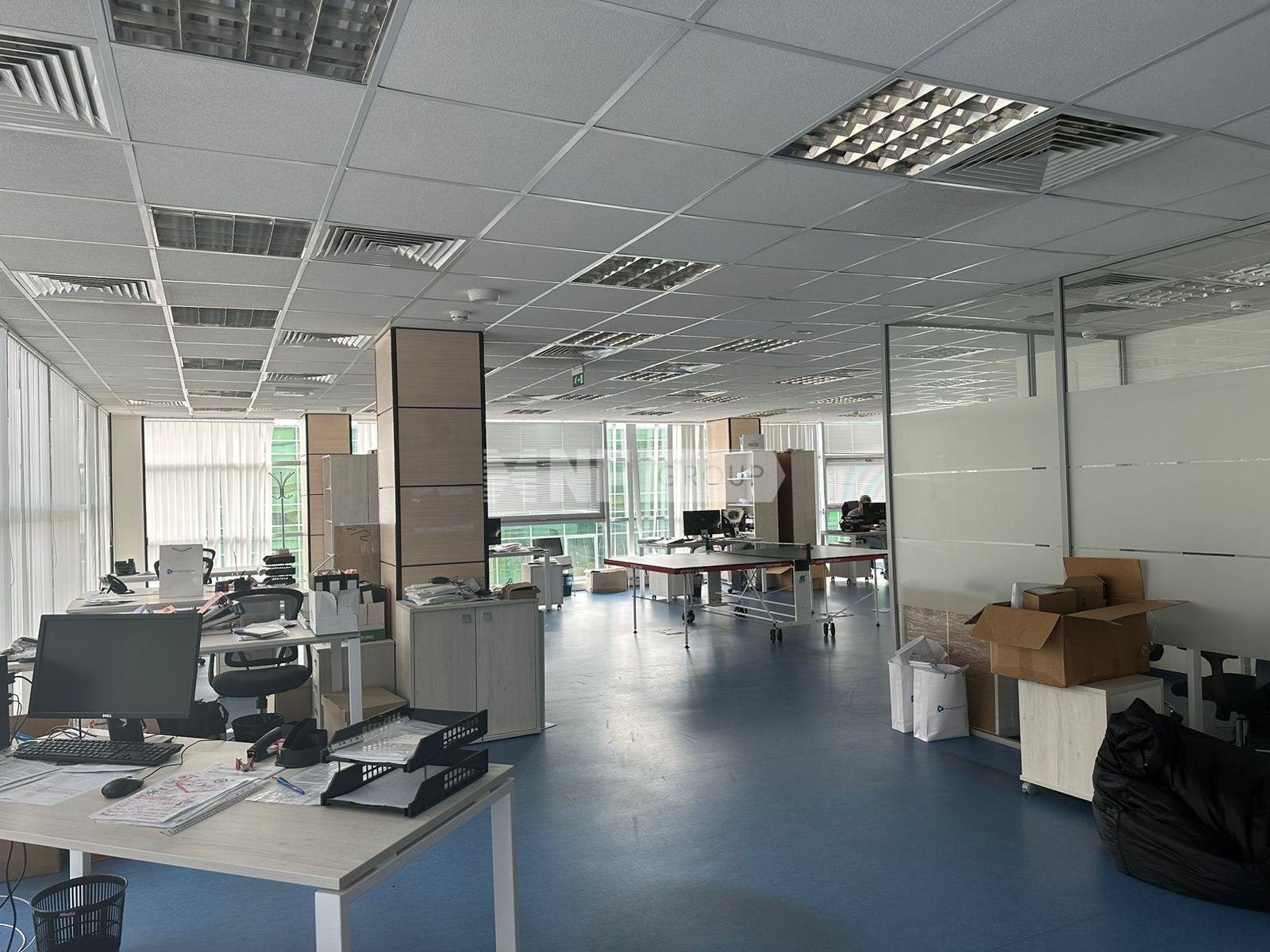 Дербеневская Плаза (Derbenevskaya Plaza)