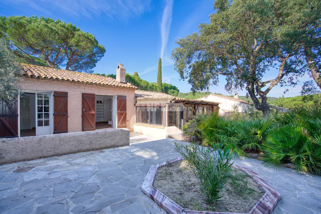 Вилла в Ramatuelle, Var, Provence-Alpes-Côte d`Azur