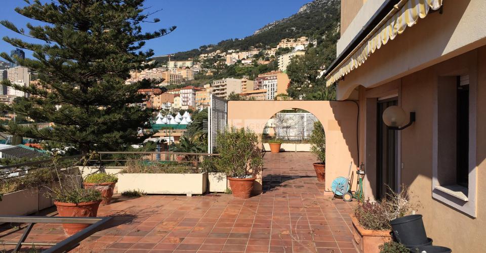 Два апартамента в частной резиденции